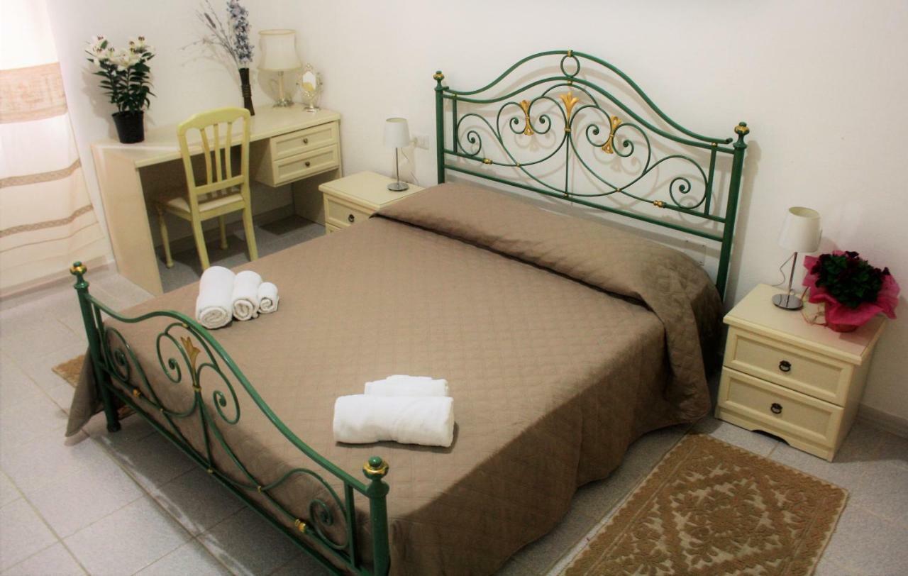 Casa Gandamar B&B 산타테레사의갈루라 외부 사진