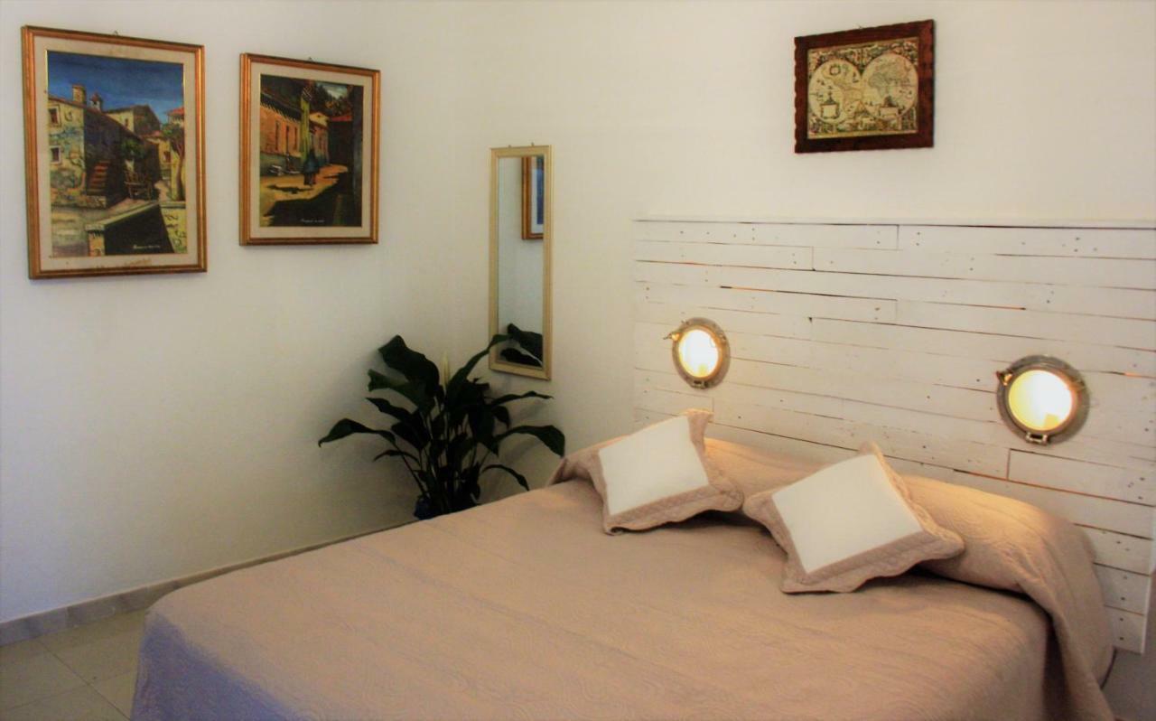 Casa Gandamar B&B 산타테레사의갈루라 외부 사진