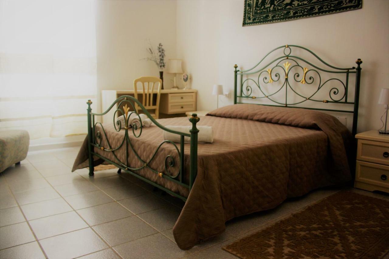 Casa Gandamar B&B 산타테레사의갈루라 외부 사진