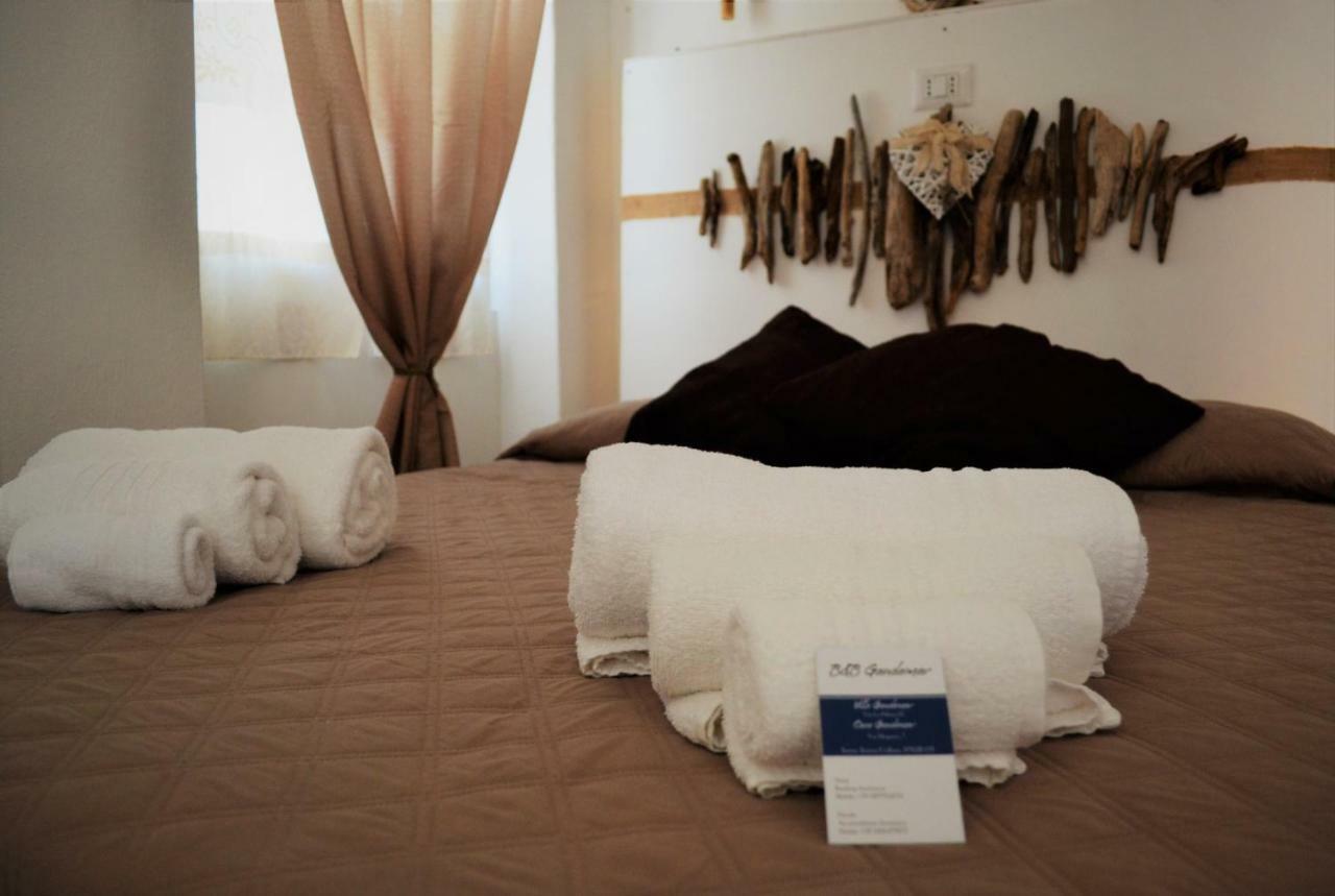 Casa Gandamar B&B 산타테레사의갈루라 외부 사진